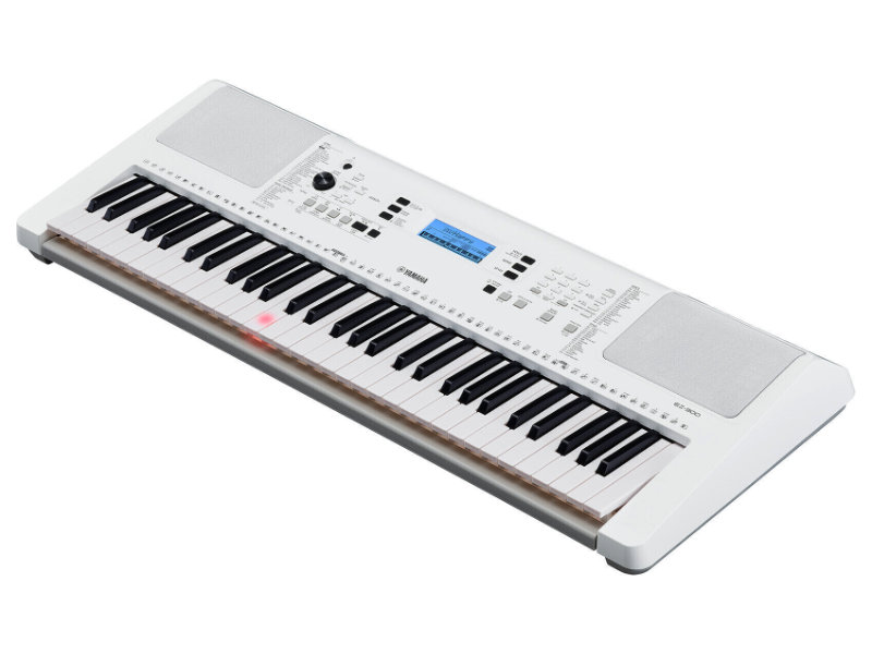 Yamaha EZ-300 kíséretautomatikás szintetizátor tanító funkcióval | hangszerdiszkont.hu