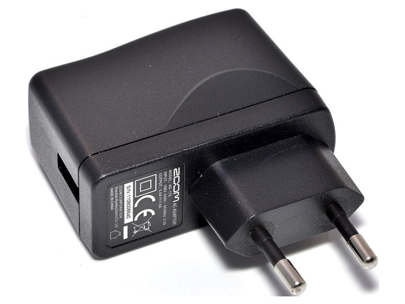Zoom AD17 DC5V USB hálózati adapter | hangszerdiszkont.hu